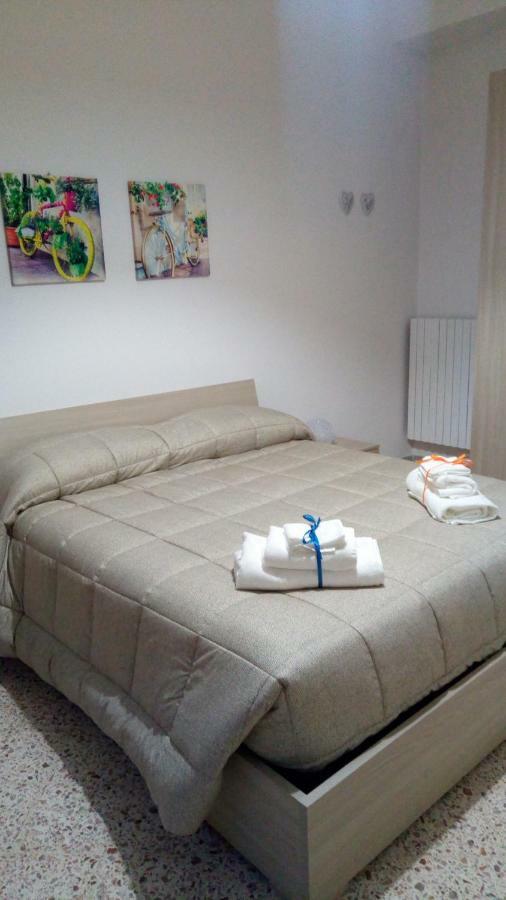 B&B Malaga Salerno Luaran gambar